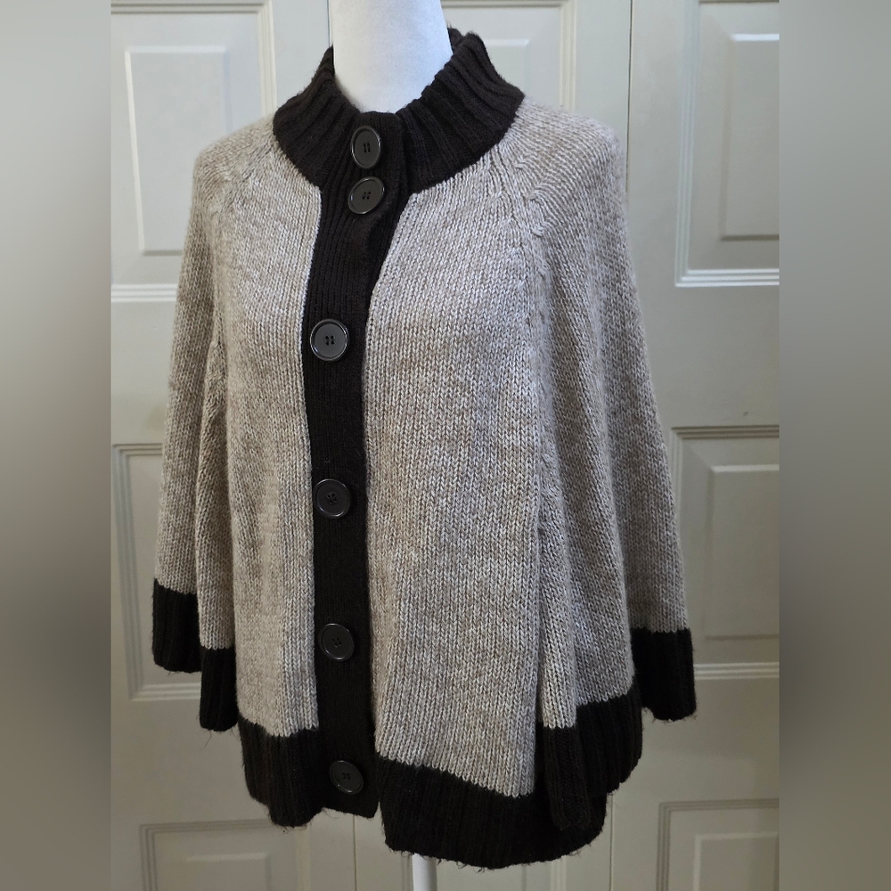 Carolyn Taylor Sweater Cardigan Wide 3/4 Dolman Sleeves Poncho Brown and Tan M